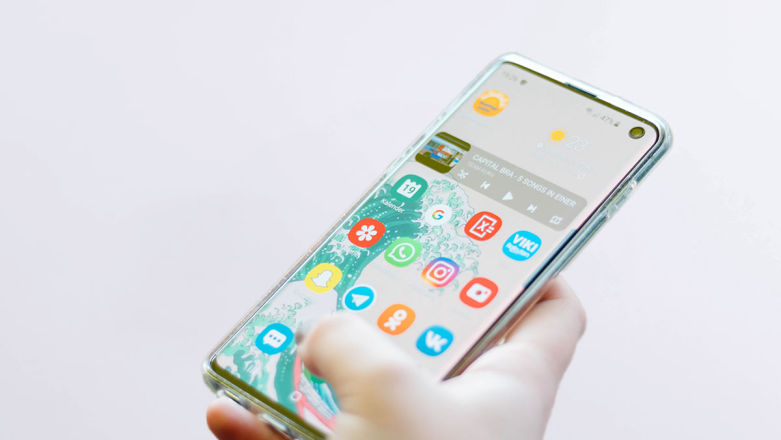 Najczęściej podrabiane marki smartfonów. Apple i Samsung mnie nie dziwią, ale trzecia pozycja - tak
