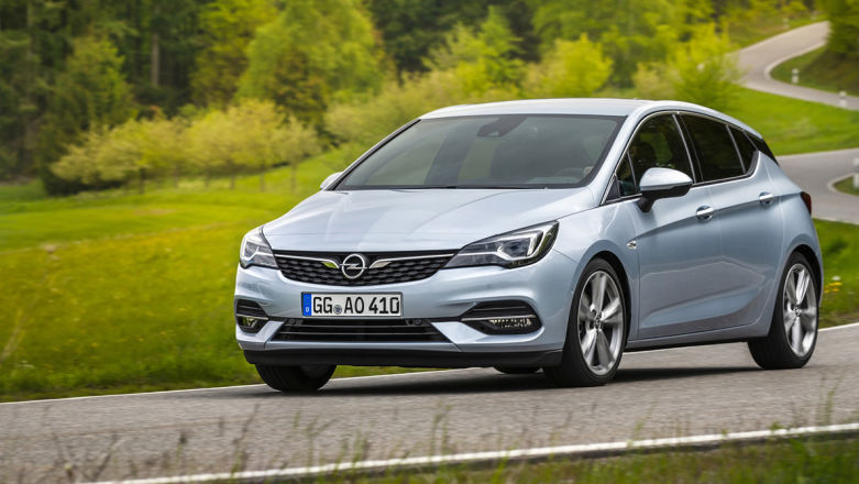 Nowy Opel Astra: nowe superoszczędne silniki, ergonomiczne fotele AGR i świetne reflektory IntelliLux LED. Pierwsza jazda