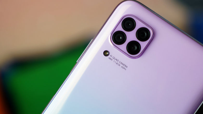 Sprawdzamy, jak nasi operatorzy przygotowali się do sprzedaży Huawei P40 lite bez usług Google