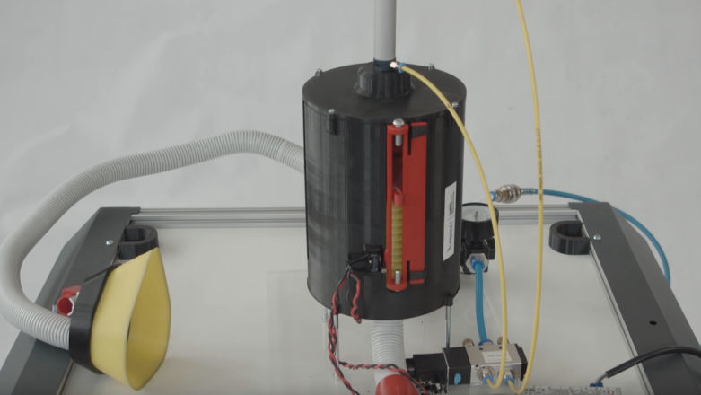 Polacy stworzyli respirator drukowany w 3D. Za 200 złotych - oby więcej takich inicjatyw