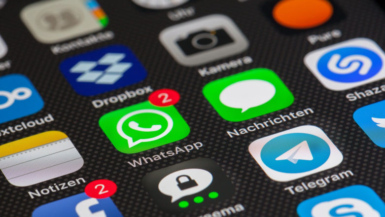 Uruchamianie jednego konta WhatsApp na kilku urządzeniach równocześnie brzmi jak piękny sen, ale staje się rzeczywistością