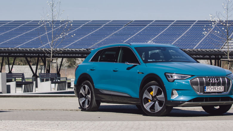 Audi e-tron 55 quattro – sport i luksus w elektrycznym wydaniu? Test zasięgu i zużycie energii