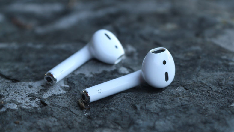 iSpot wycenił czytelnikowi naprawę AirPods na 2x więcej niż są warte