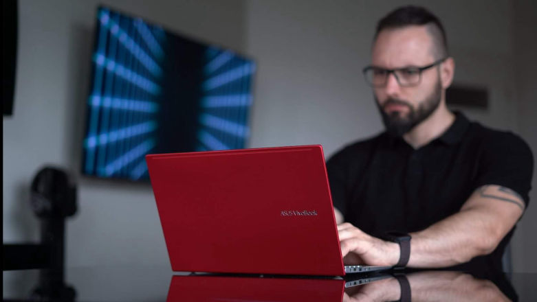 Ultrabook dla ucznia lub studenta? Proszę, oto ASUS VivoBook S14