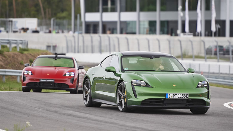 Porsche Taycan Turbo S na torze wyścigowym: auta elektryczne nie muszą być nudne