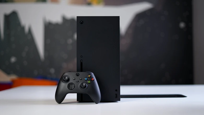 Microsoft ich nienawidzi. Zamienili Xbox Series X/S w emulator kultowych konsol