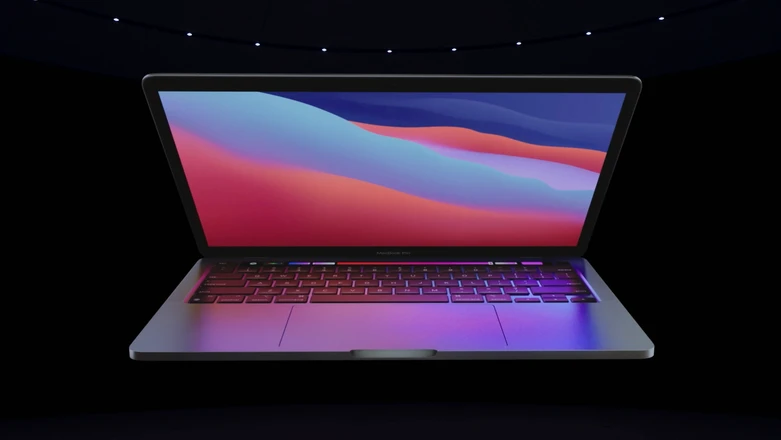 MacBook Pro 13 z układem M1 nieco taniej