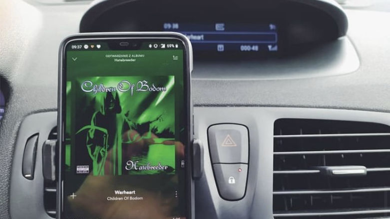 CarPlay, Android Auto? Łatwizna - kiedyś to się dopiero kombinowało z audio w samochodzie