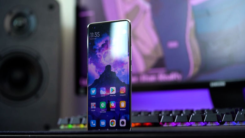 5 rzeczy które straciliśmy w smartfonach. Której najbardziej żałujecie?