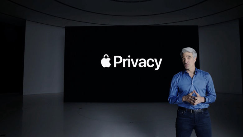 Użytkownicy mogą pozwać Apple, jeżeli udowodnią, że Siri nagrywała ich rozmowy