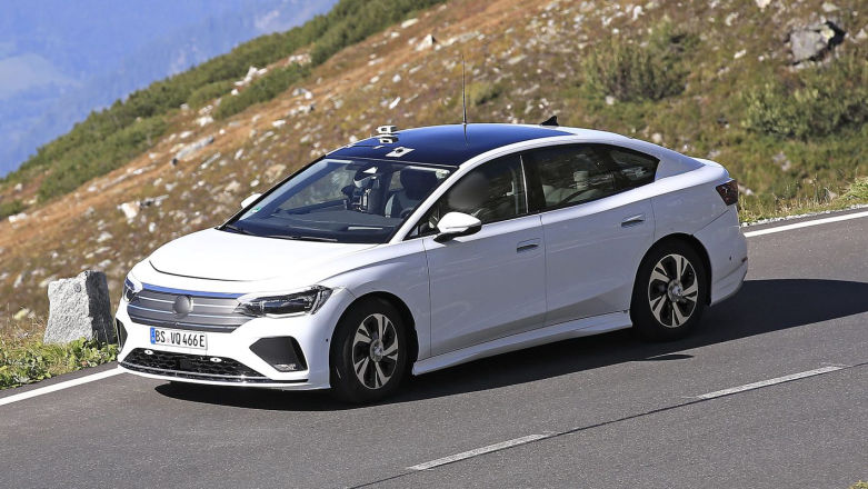 Volkswagen testuje już elektrycznego Passata, premiera w 2023