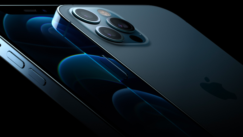 Najlepsza okazja na zakup iPhone 12 Pro. Tysiąc złotych taniej