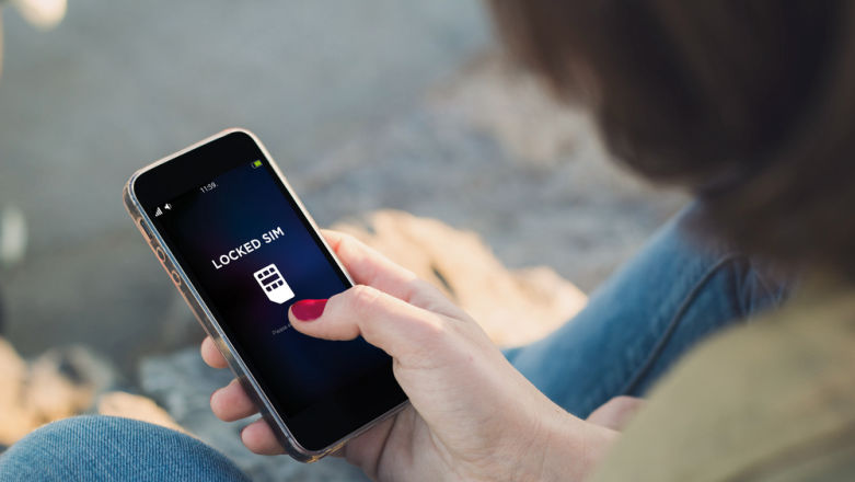 Blokada po numerze IMEI smartfonów kupionych w Orange, Play, Plus i T-Mobile