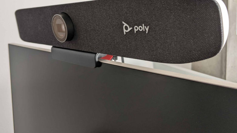Jedyne, czego potrzebujesz do widerozmów? Sprawdzamy Poly Studio P15