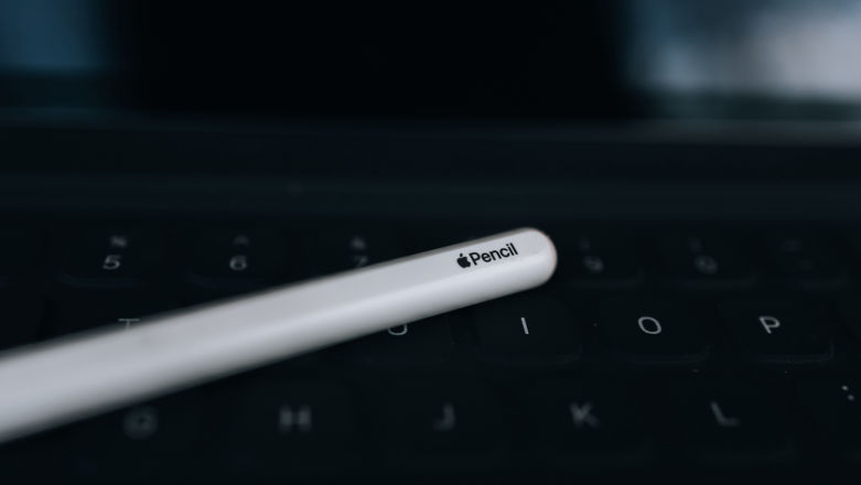 Apple Pencil z wbudowaną kamerą? Nowe patenty prezentują szalony projekt rysika