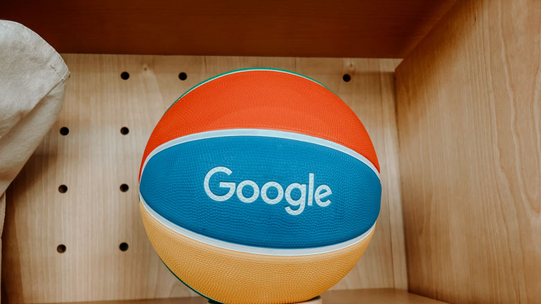 Departament Sprawiedliwości: Google usuwa dowody w sprawie o monopol