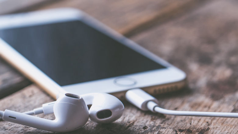 MP3 z Internetu to nie wszystko. Czasami streaming więcej odbiera niż daje