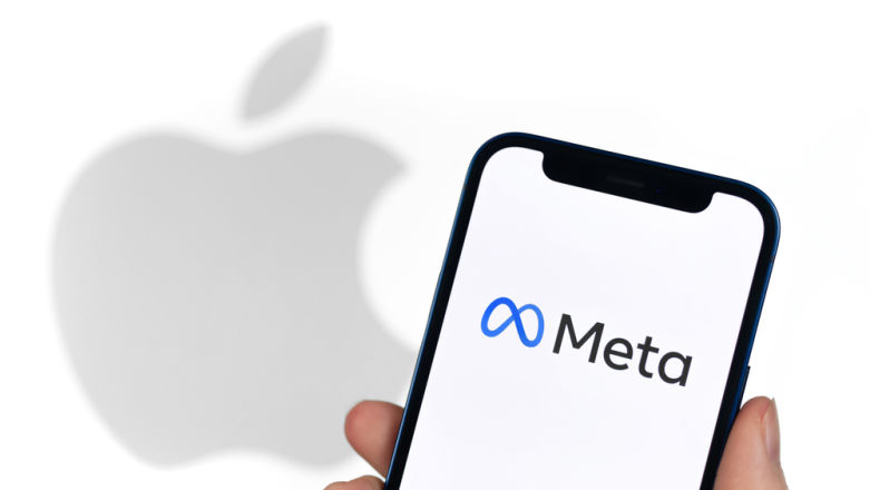Za reklamy na Facebooku i Instagramie część kasy zgarnie… Apple. Nowe zasady w App Store już przynoszą zysk