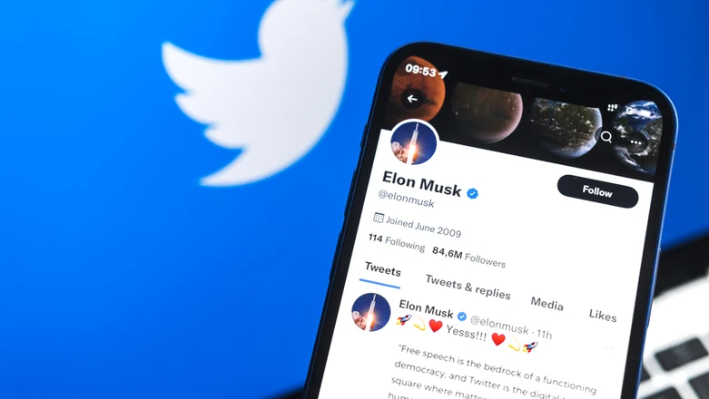 Elon Musk kupił Twittera i już zwolnił najważniejsze osoby w firmie