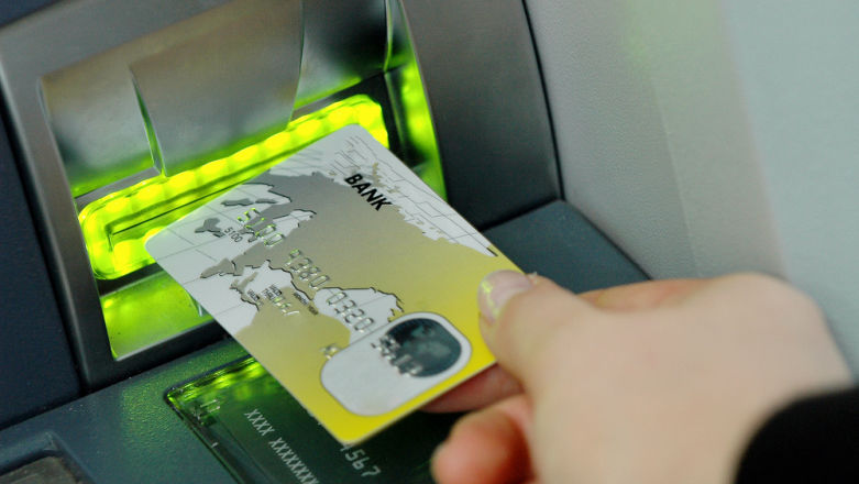 Polski rząd chce zrzucić ciężar udowodnienia autoryzowania transakcji z banków na klientów