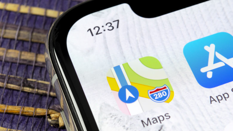 Autobusy, tramwaje i pociągi. Transport publiczny nareszcie w polskich mapach Apple