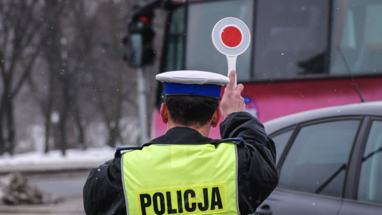 Polowanie na kierowców aplikacji przewoźniczych. Policja odholowała kilkanaście aut