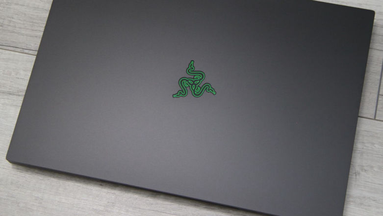 Razer Blade 18 z RTX 4090 - recenzja. Zastąpi Ci każdy komputer