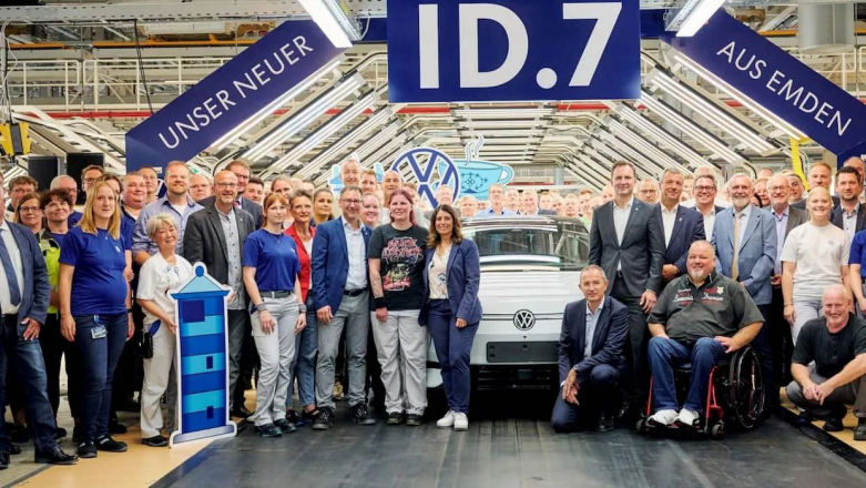 Volkswagen rozpoczął produkcję ID.7, trafi do salonów jesienią