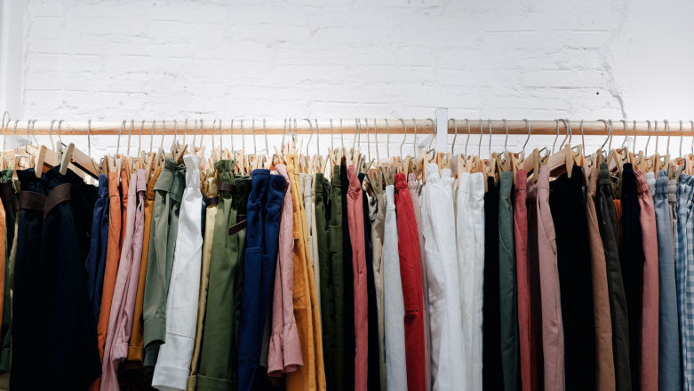 Shein: Tanie trendy czy ekologiczna katastrofa? [aktualizacja]