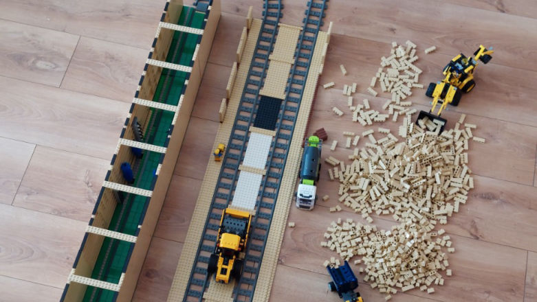 Polski tramwaj i zajezdnia z LEGO. Autorski projekt robi wrażenie!