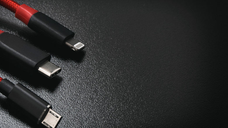 Przestańcie korzystać z publicznych ładowarek USB. To niebezpieczne