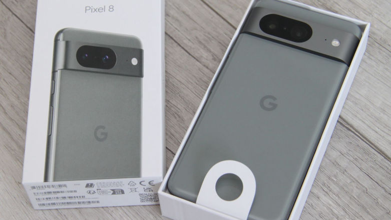 Recenzja Google Pixel 8. Małymi kroczkami ku lepszemu