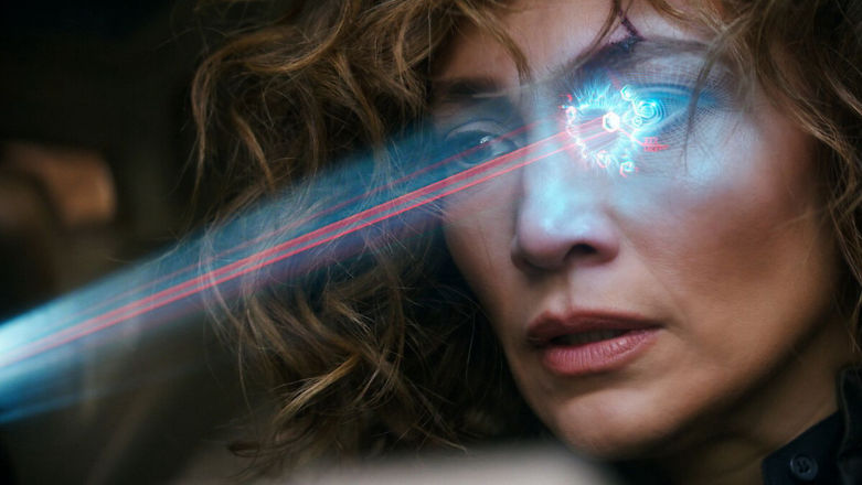 Podróbka Terminatora z Jennifer Lopez na Netfliksie. Recenzja "Atlas"