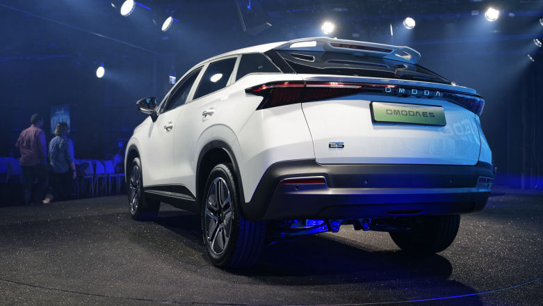 Omoda E5 (elektryczna) oraz Omoda 5 (spalinowa): polska premiera. Specyfikacja i cena