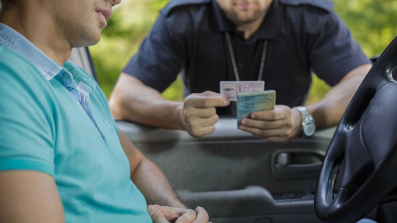 Bez tego dokumentu ani rusz. Mandat wynosi nawet kilka tysięcy złotych