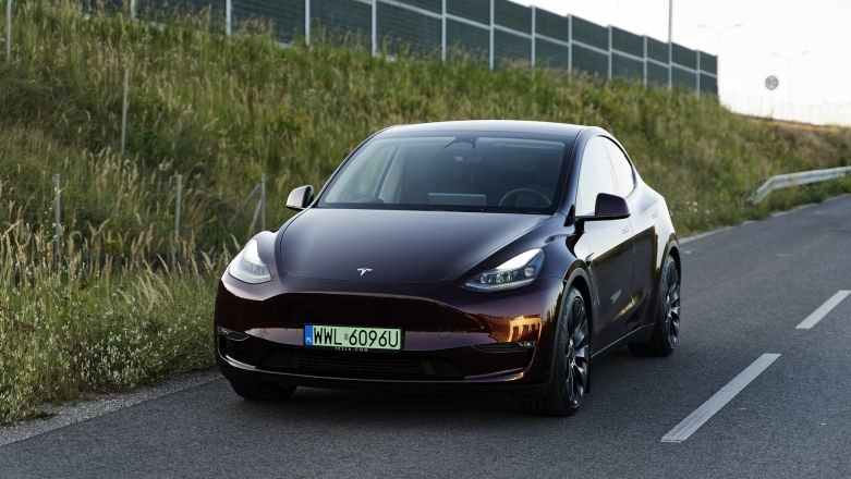 Tesla Model Y w wersji 7-osobowej już dostępna w Polsce