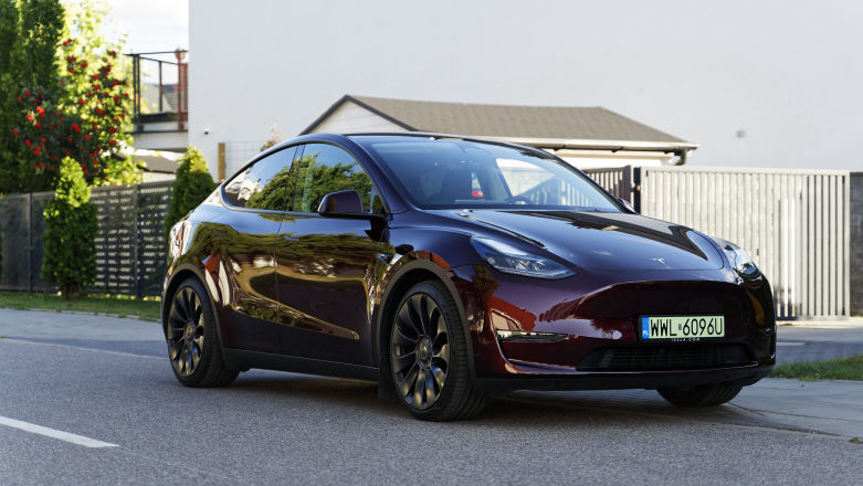 Tesla odbija się od dna? Wreszcie lepsze wyniki sprzedaży