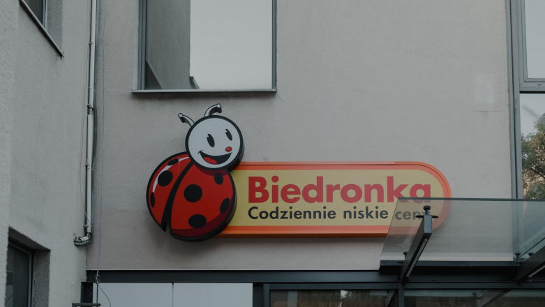 Biedronka odpala petardę. Przydatna elektronika taniej