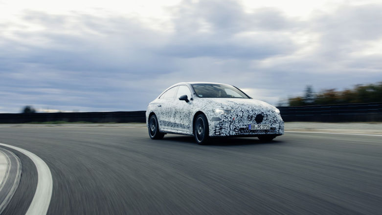 Mercedes rozpoczyna nowy rozdział. Elektryczne CLA ze skrzynią biegów