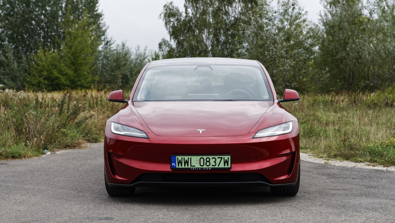 Nowa Tesla za półdarmo. Tak tanio jeszcze nie było