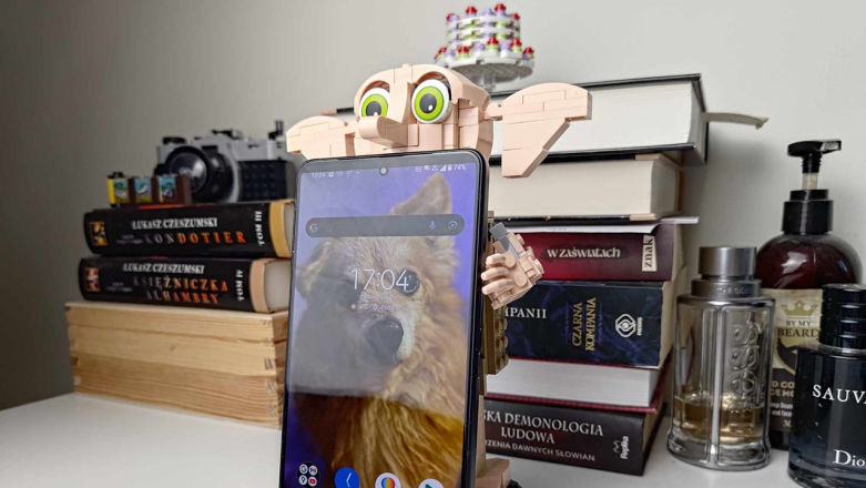 Kolos na glinianych nogach. Recenzja smartfona Asus Zenfone 12 Ultra