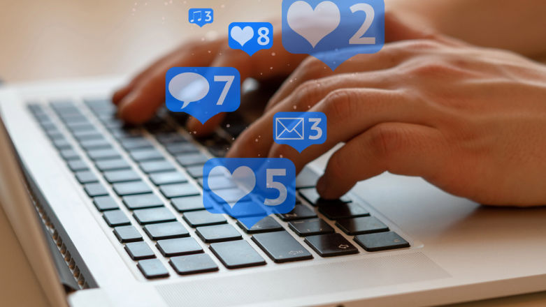 Trump ma szalony pomysł. Chce prześwietlać konta w social mediach