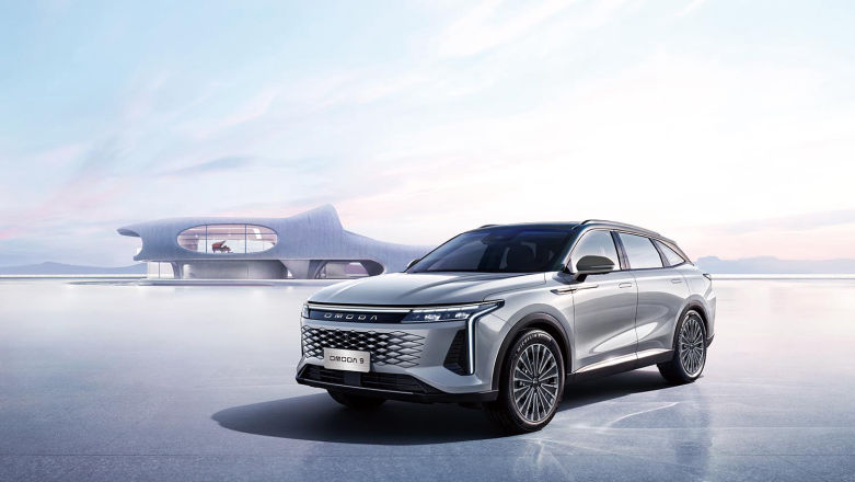 OMODA 9 Super Hybrid: klasa premium w przystępnej cenie wjeżdża do Polski