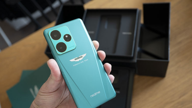 Premiera Realme GT7 – ceny i wszystko co warto wiedzieć. Wersja z Astonem Martinem jest zjawiskowa!