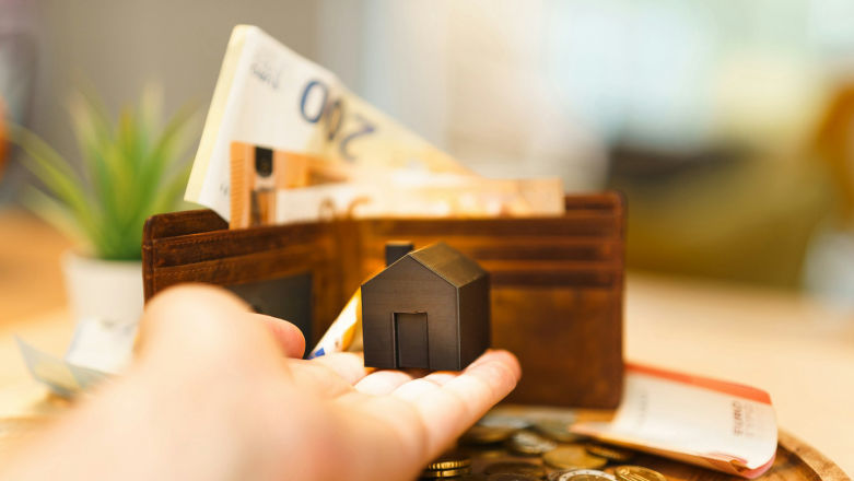 Oszczędzanie bez stresu. Z tymi narzędziami trudniej będzie Ci zbankrutować