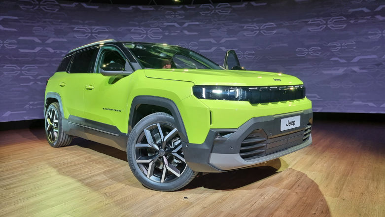 Jeep Compass 2026: e-Hybrid 48V, Plug-In lub jako elektryk. Premiera