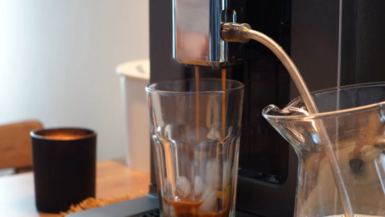 Mrożona kawa w domu od ręki. Łatwiej się nie da