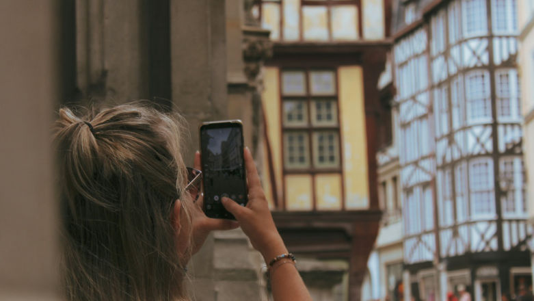 Taki smartfon do zdjęć to bajka. Poczujesz się jak fotograf
