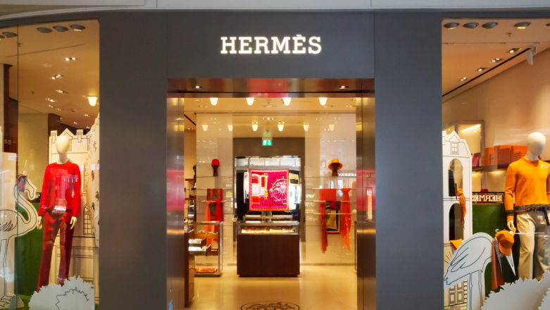 Kogoś tu grubo poniosło. Za cenę tej ładowarki do Apple Watch kupisz sprawnego Passata