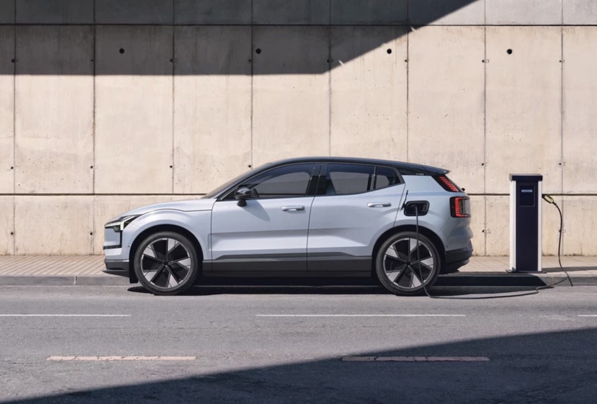 40 tys. elektryków czeka wizyta w serwisie. Powód to zagrożenie pożarem